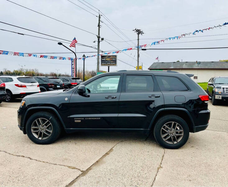 2017 Jeep Grand Cherokee Laredo