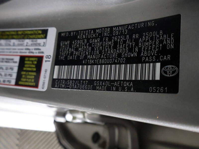 2013 Toyota Avalon XLE