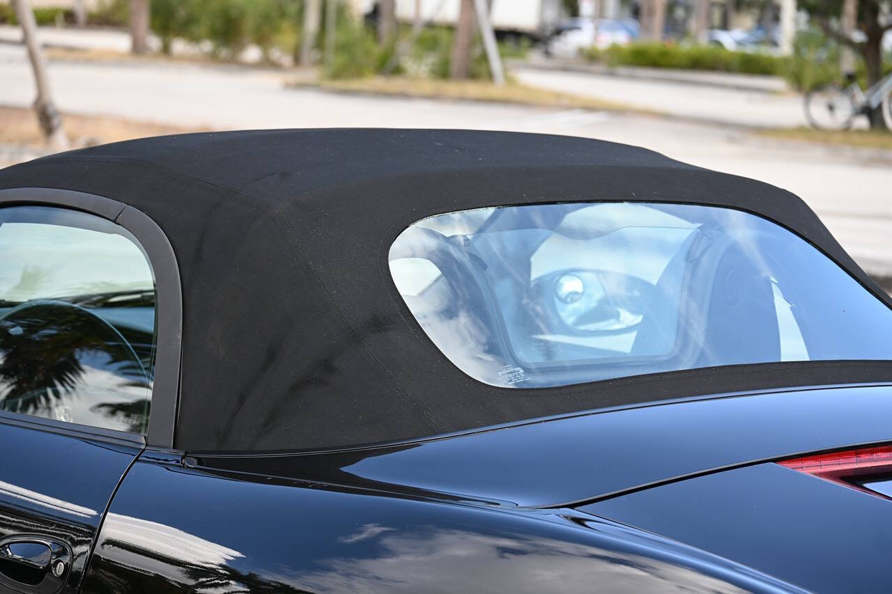 2002 Porsche Boxster 74