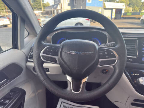 2017 Chrysler Pacifica Touring