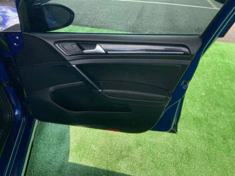 2018 Volkswagen Golf R 4Motion