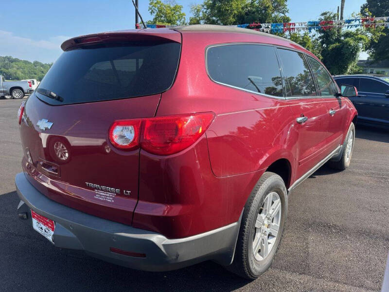2011 Chevrolet Traverse LT