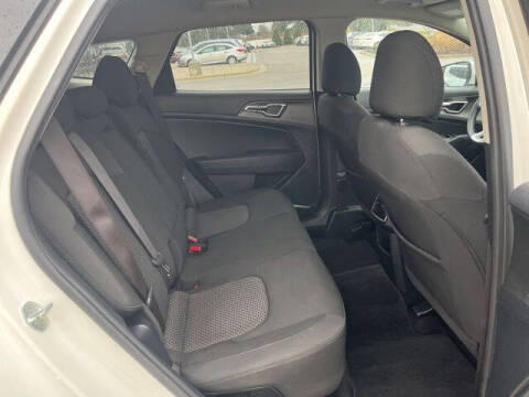 2023 Kia Sportage Hybrid LX