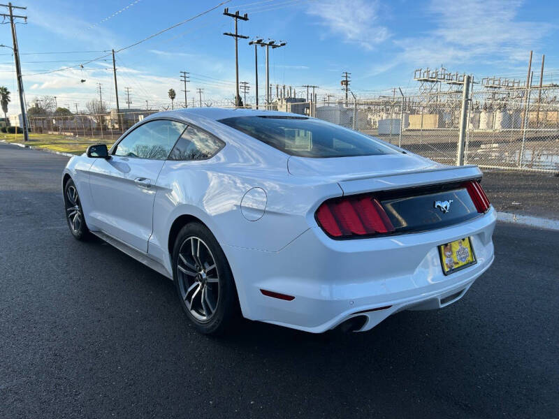 2016 Ford Mustang EcoBoost