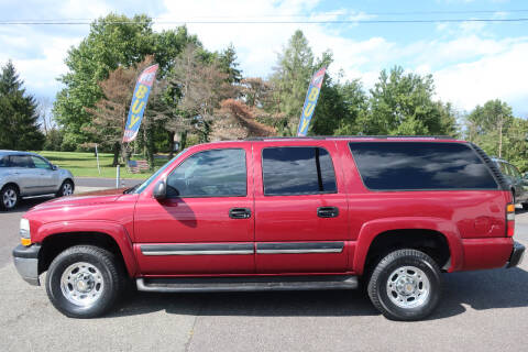 2004 Chevrolet Suburban for sale at GEG Automotive in Gilbertsville PA
