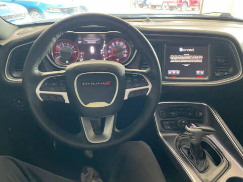 2015 Dodge Challenger SXT Plus