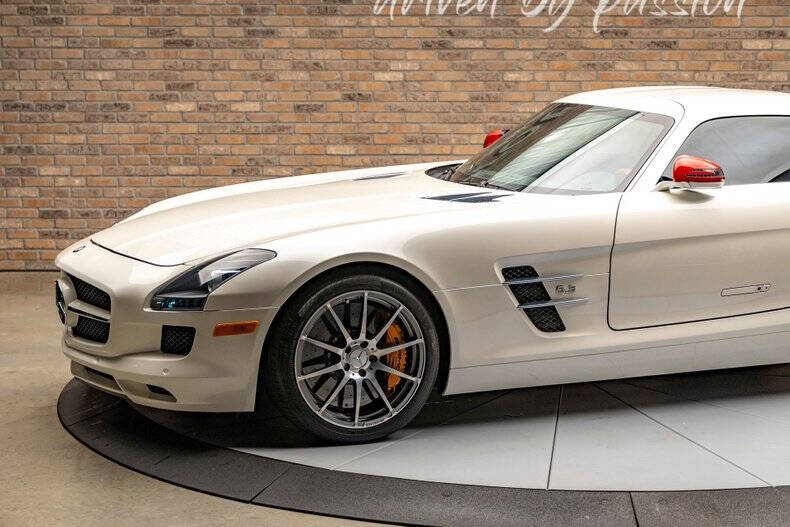 2011 Mercedes-Benz SLS AMG