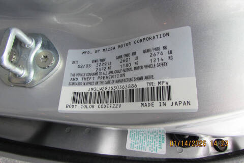 2003 Mazda MPV ES
