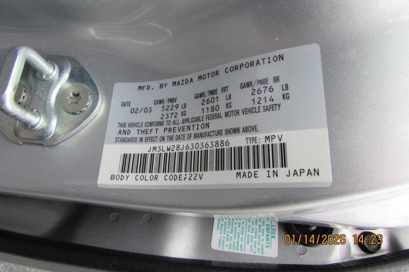 2003 Mazda MPV ES