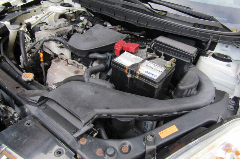 2013 Nissan Rogue SV w/SL Package