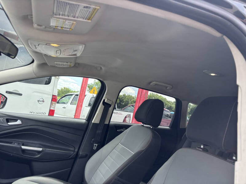 2015 Ford Escape SE