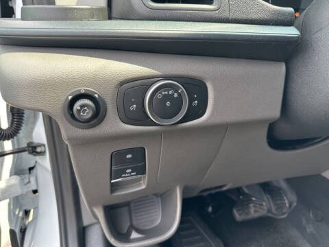 2025 Ford Transit 250