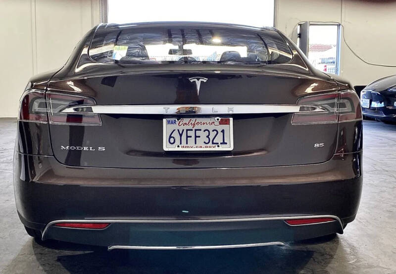 2013 Tesla Model S