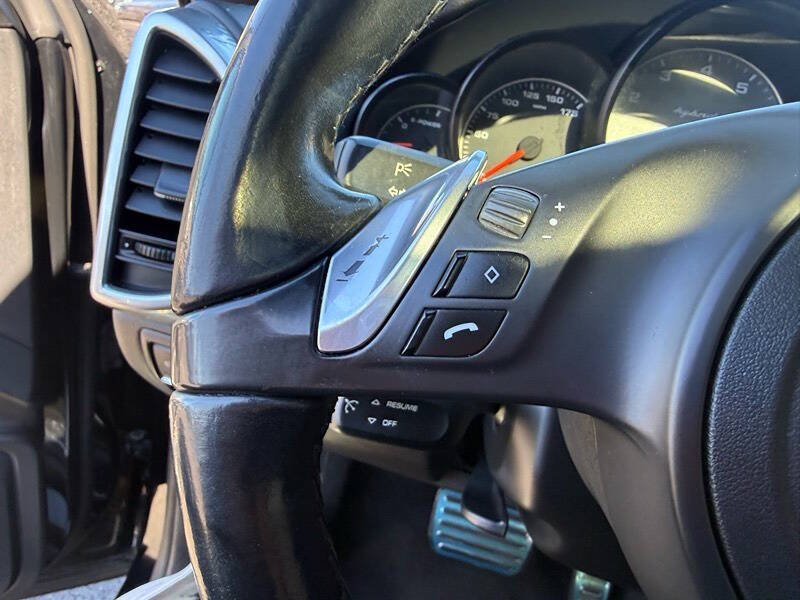 2014 Porsche Cayenne S Hybrid