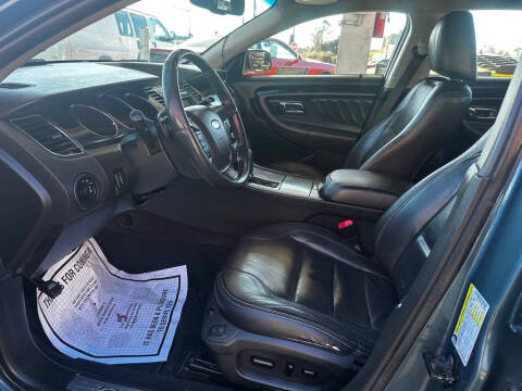 2010 Ford Taurus Limited