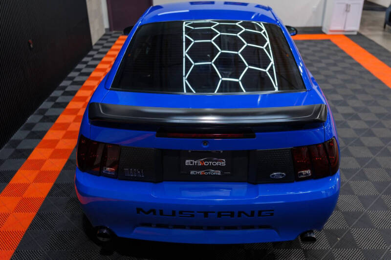 2004 Ford Mustang Mach 1 Premium
