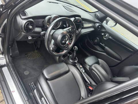 2017 MINI Hardtop 4 Door Cooper S