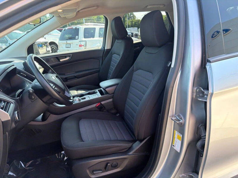 2023 Ford Edge SE