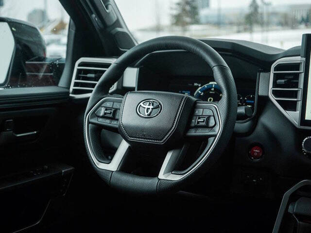 2025 Toyota Tundra Limited HV