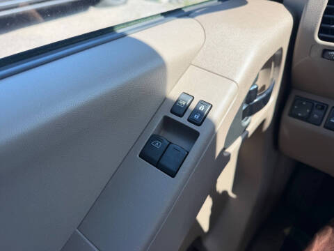 2017 Nissan Frontier SV V6