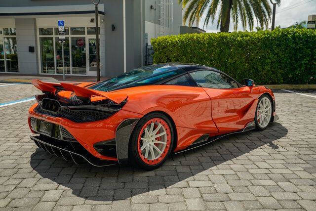 2021 McLaren 765LT