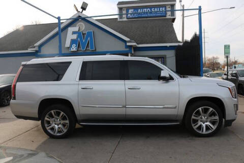 2016 Cadillac Escalade ESV Luxury Collection