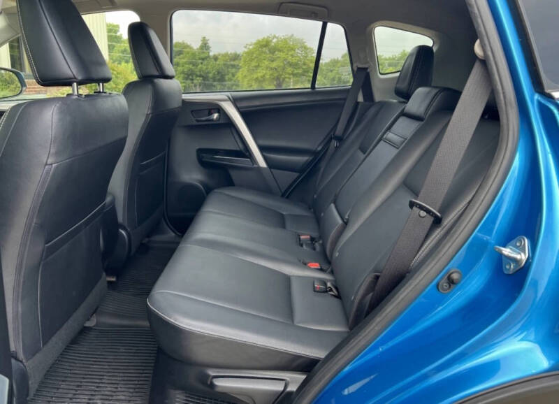 2016 Toyota RAV4 Hybrid Limited