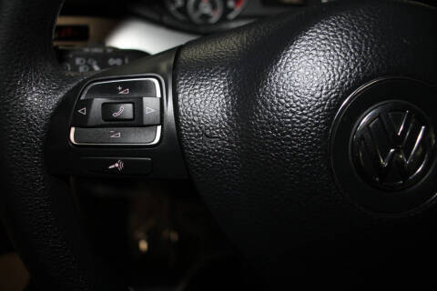 2013 Volkswagen Passat Wolfsburg Edition