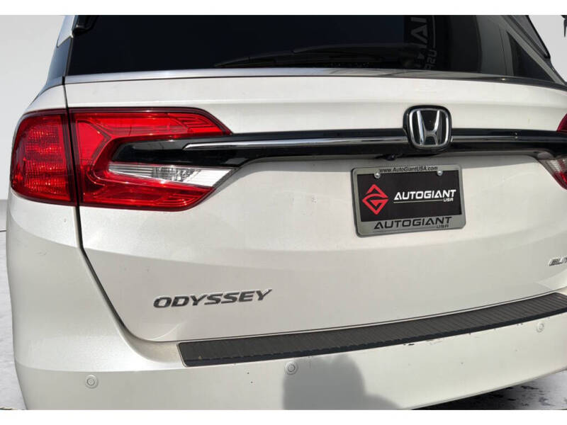2023 Honda Odyssey Elite