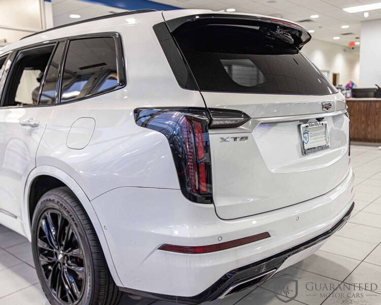 2022 Cadillac XT6 Sport