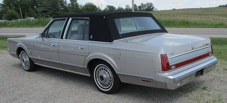 1989 Lincoln Town Car