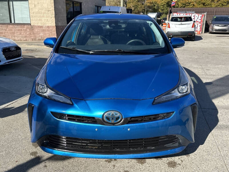 2019 Toyota Prius LE