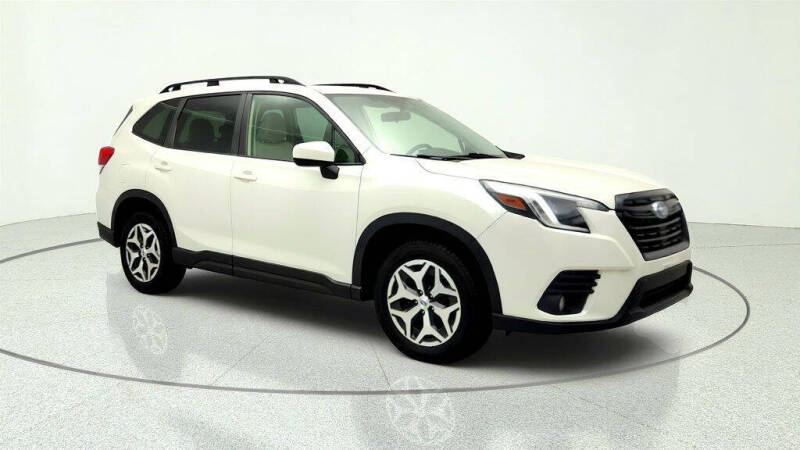 2022 Subaru Forester Premium