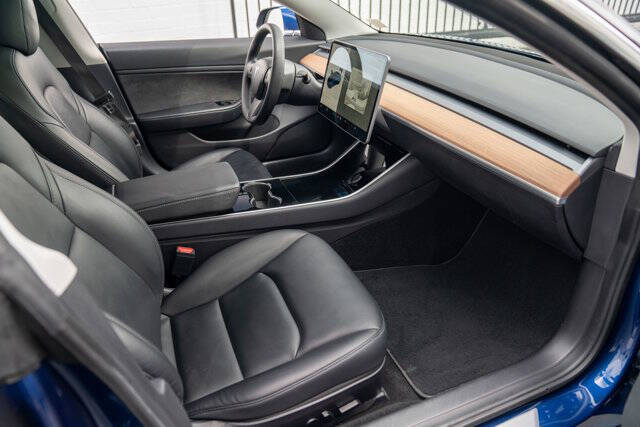 2020 Tesla Model 3 22