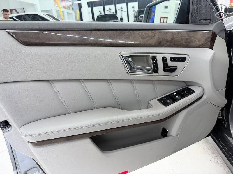 2011 Mercedes-Benz E-Class