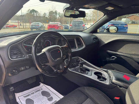 2020 Dodge Challenger SXT