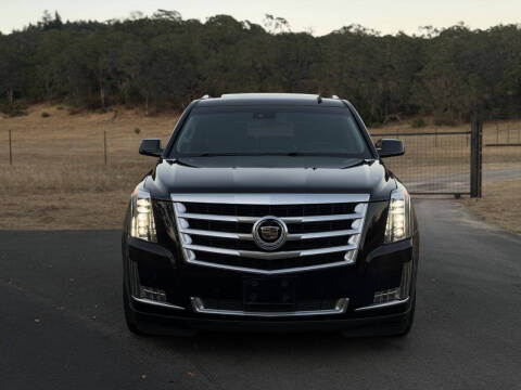 2015 Cadillac Escalade Luxury