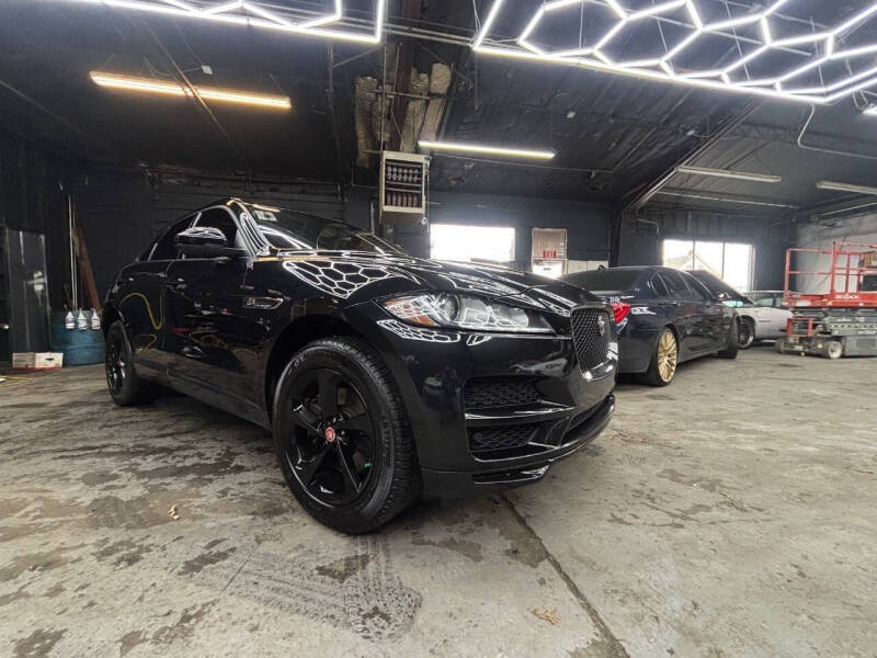 2017 Jaguar F-PACE 35t Premium