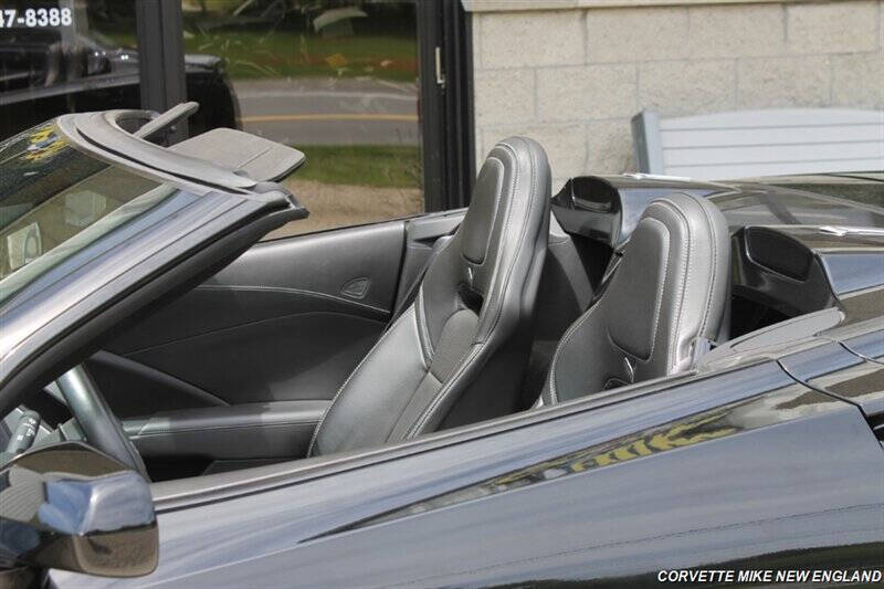 2014 Chevrolet Corvette 42