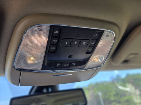 2011 Jeep Grand Cherokee Overland