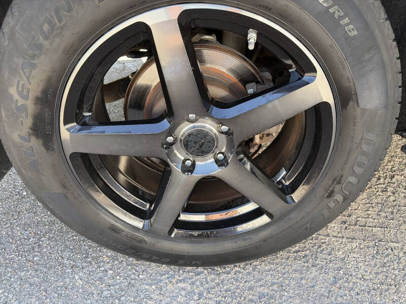 2017 Nissan Pathfinder SV