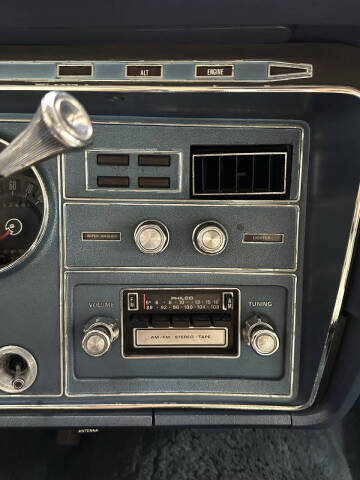 1975 Ford Thunderbird