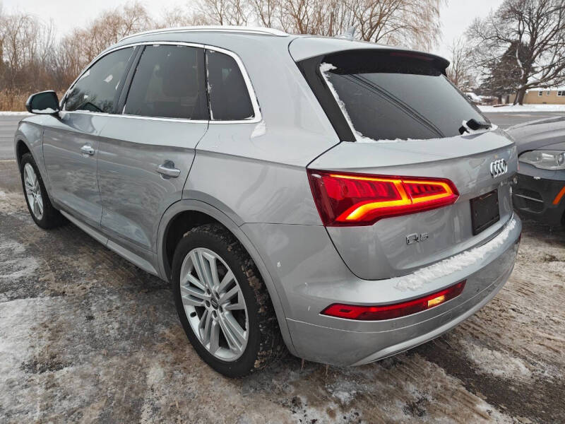 2018 Audi Q5 2.0T quattro Premium Plus