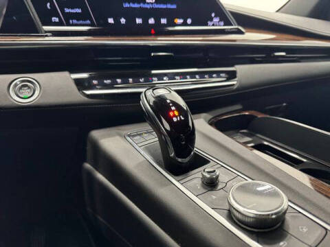 2022 Cadillac Escalade Premium Luxury