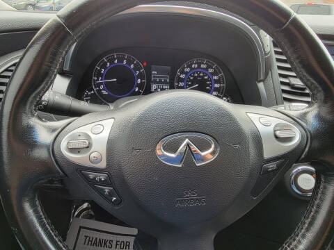 2013 Infiniti FX37