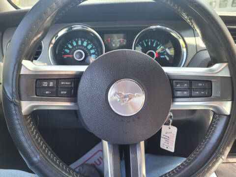 2014 Ford Mustang V6