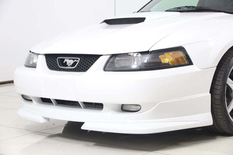 2002 Ford Mustang GT Deluxe