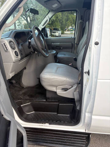 2009 Ford E-Series E-250