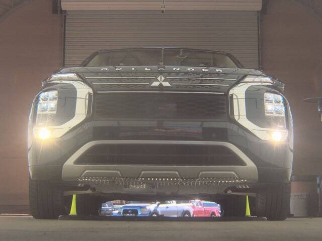 2023 Mitsubishi Outlander PHEV