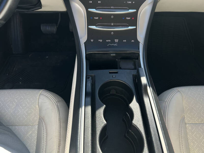 2015 Lincoln MKZ Black Label